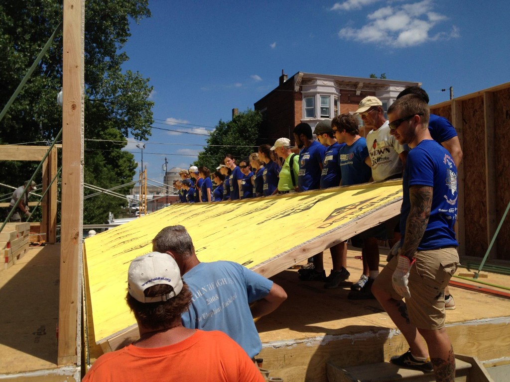 Bike & Builders working with Habitat in Cincinnati, OH (CUS12).